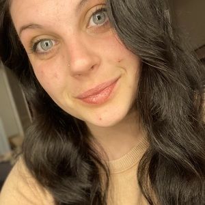 Meet your Posher, Mckynzi